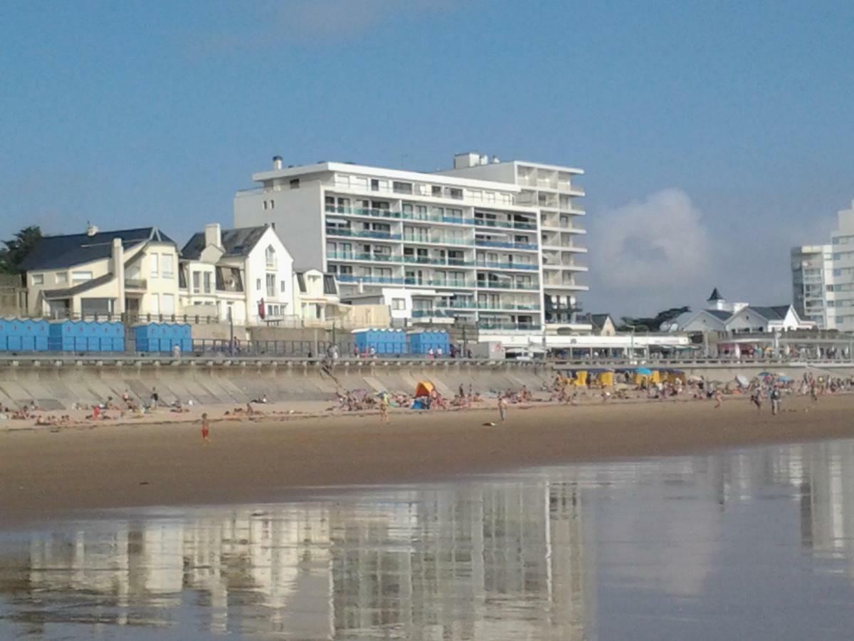 Residence La Garenne A La Grande Plage, Vue Mer, Piscine Et Parking Prive, 6 Personnes Saint-Gilles-Croix-de-Vie Exterior foto